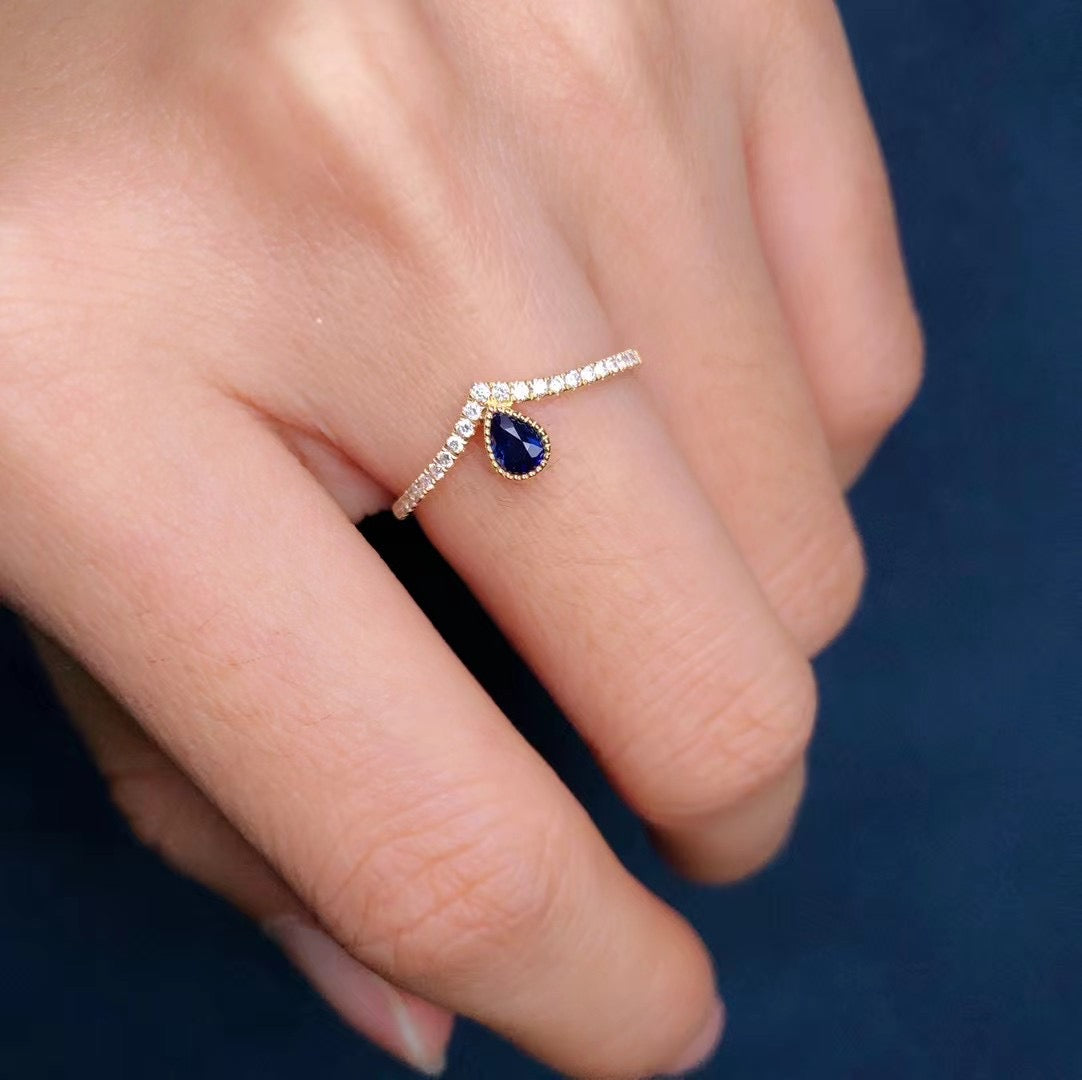 18k Diamond & Sapphire Ring