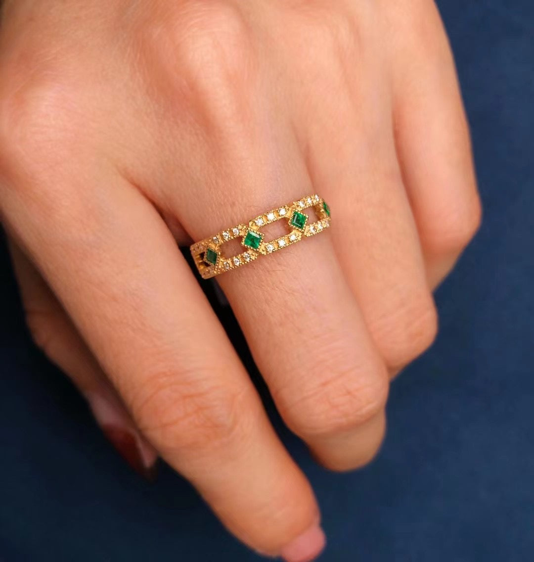 18k Diamond & Ruby / Sapphire Vintage Ring