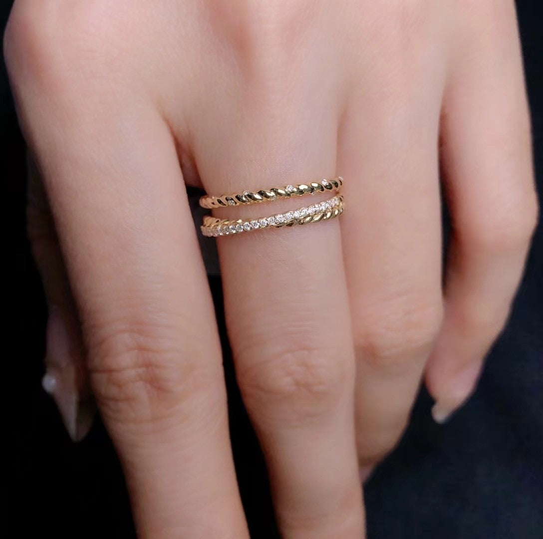 18k Gold & Diamond Ring