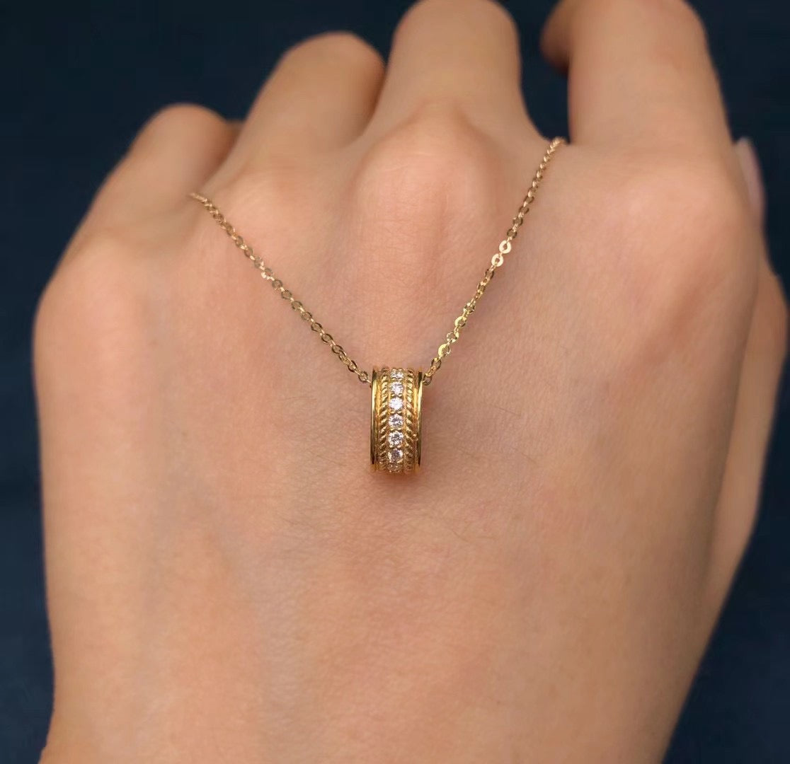 18k Delicate Necklace