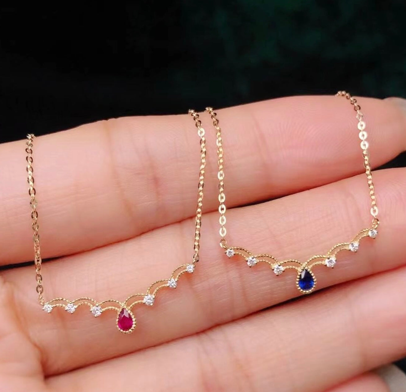 18k Gold Lace Necklaces