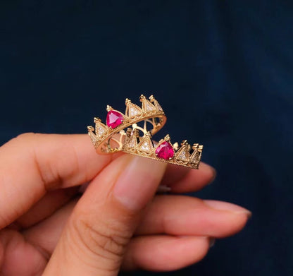 18k Heart Shaped Ruby Crown Ring